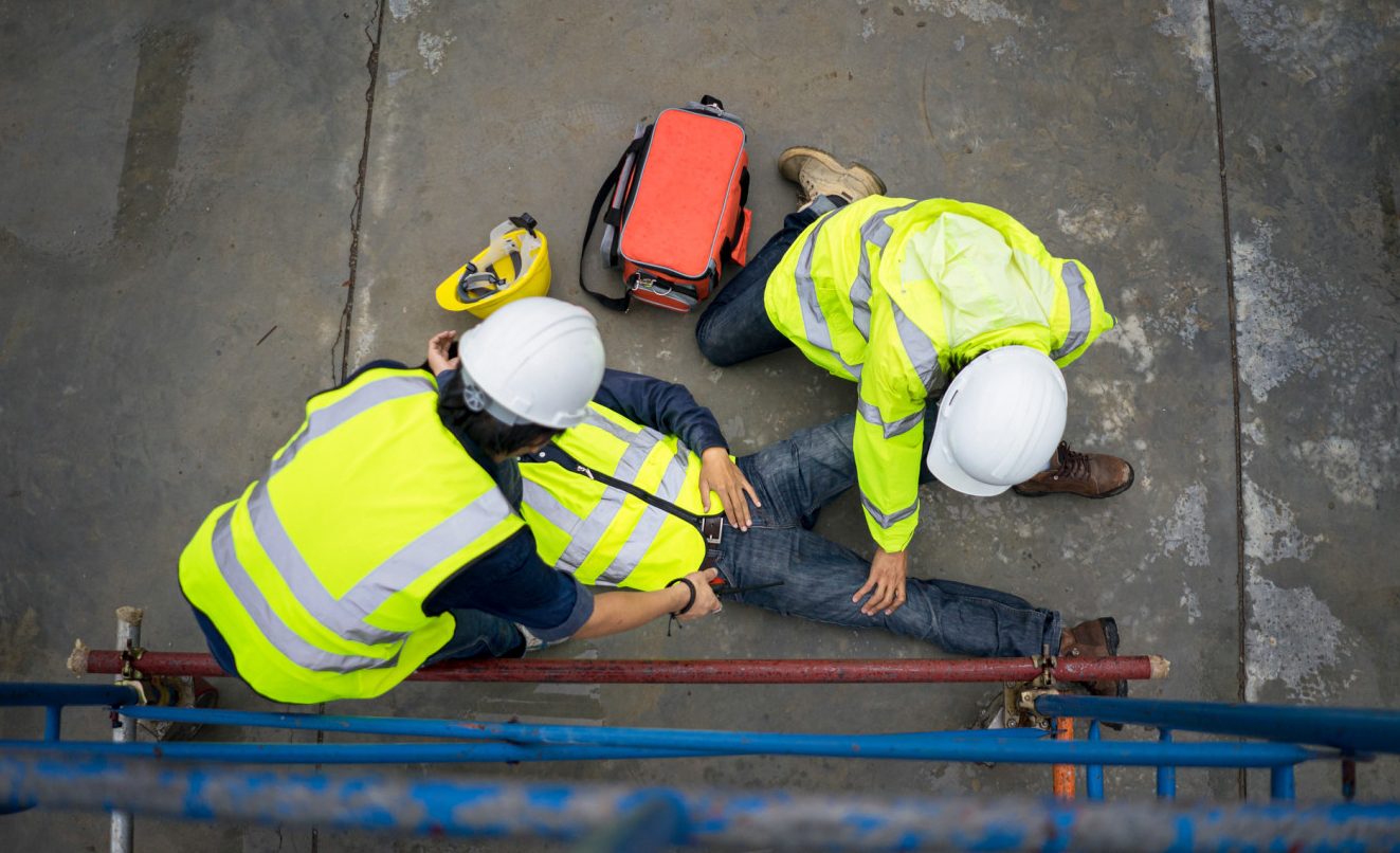 Injuries on construction sites are costing businesses £3.16bn a year ...