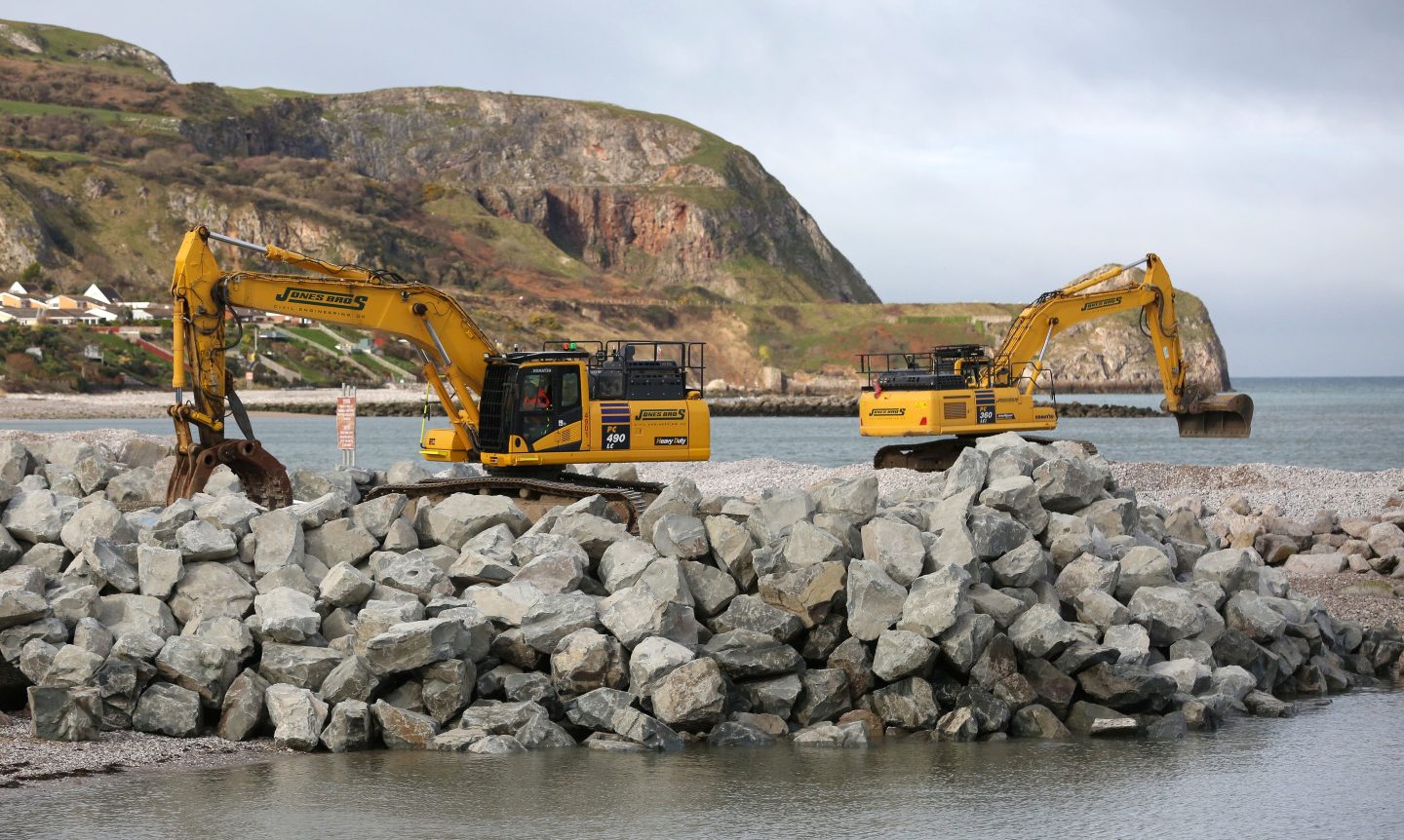 Jones Bros begins work on multi-million-pound coastal defence project ...